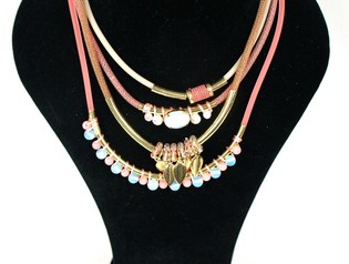 Elegante Collar de 4 Capas Rosa (1 ud.)