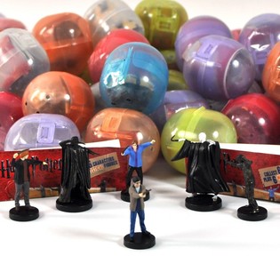 HUEVOS SORPRESA - MIX FIGURAS HARRY POTTER EN C&Aacute;PSULAS (100 uds.)