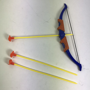 ARCO Y FLECHAS, INCLUYE 3 FLECHAS (24 uds.)